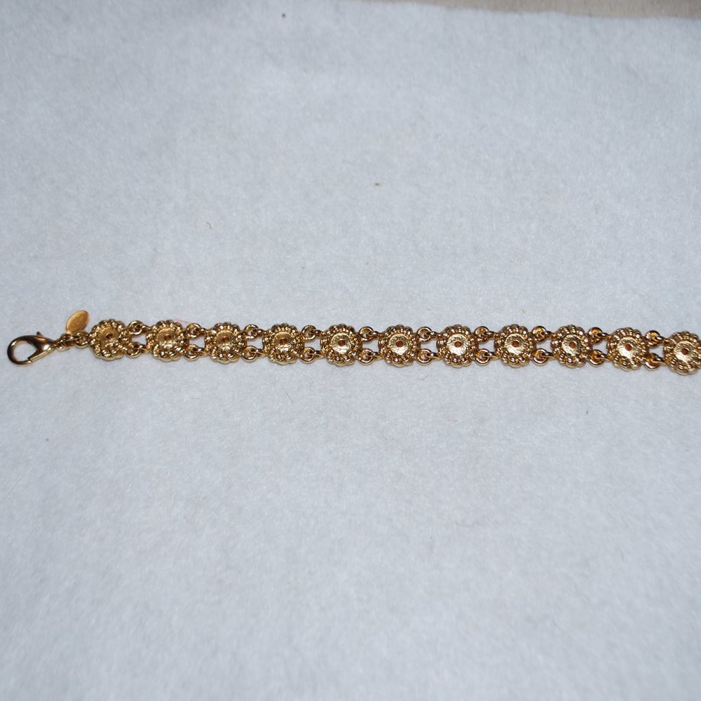 Joan Rivers "Dearest" Crystal Bracelet - Picture 2 of 6
